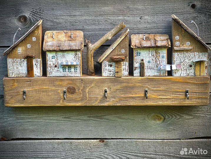 Ключница из дерева. Ручная работа