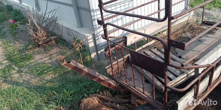 Тележка для перевозки телят, поросят