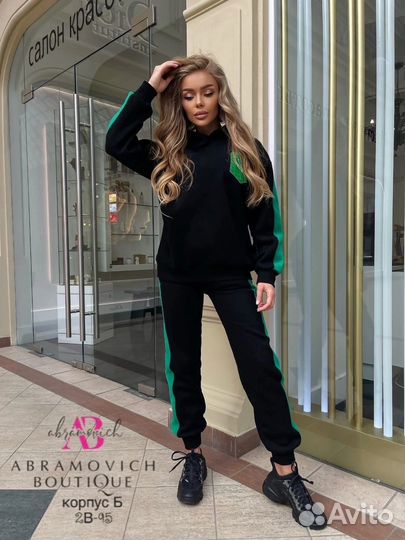 Спортивный костюм