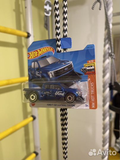 Hot wheels Ford F-150 Lighning Custom