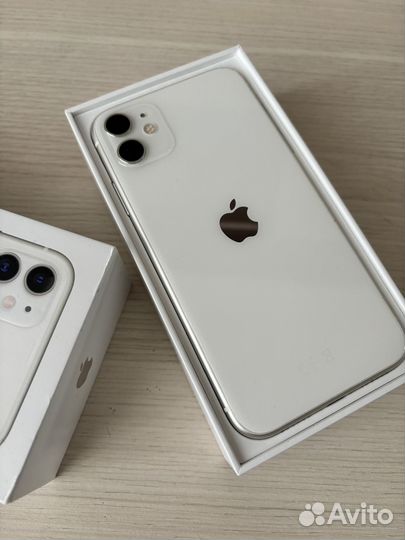iPhone 11, 64 ГБ