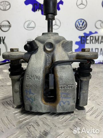 Задний правый суппорт BMW E87