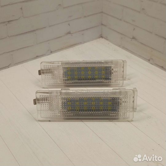 Подсветка багажного отсека VW