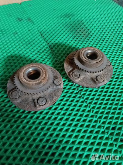 Ступица задняя Nissan Maxima A33