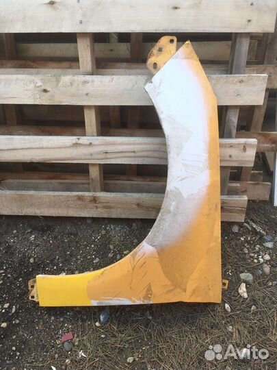 Крыло левое форд фокус 3