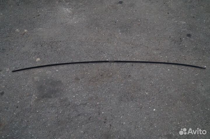 Nissan 73852-AU200 Молдинг крыши R