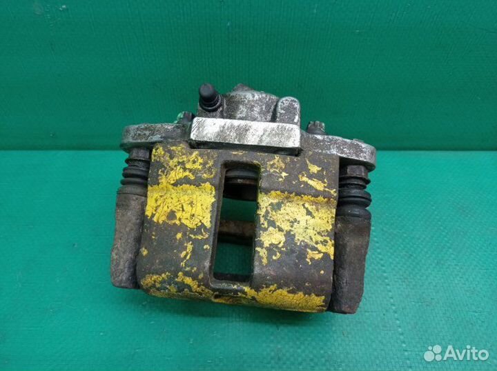 Суппорт тормозной передний правый Лада Калина 1