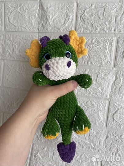 Вязанные игрушки дракон динозавр