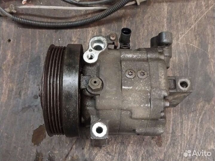 Компрессор кондиционера Mitsubishi iO