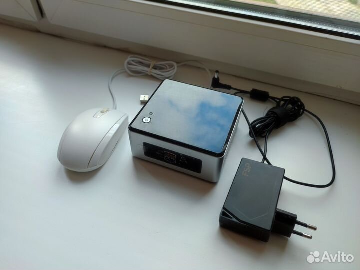 Мини PC Intel NUC 5 (4Gb, SSD 256Gb) Мышь
