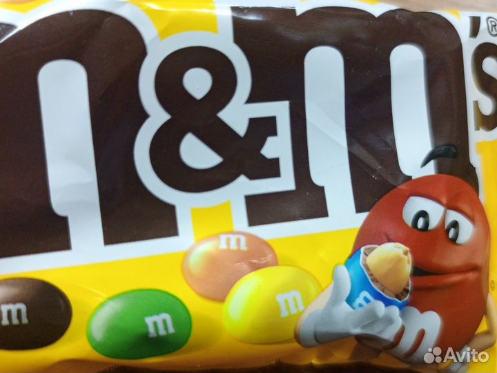 Продавец кассир в продуктовый магазин