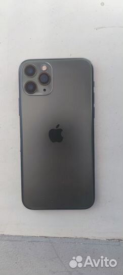 iPhone 11 Pro, 64 ГБ