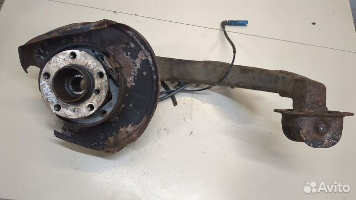 Ступица (кулак, цапфа) BMW X3 E83, 2009