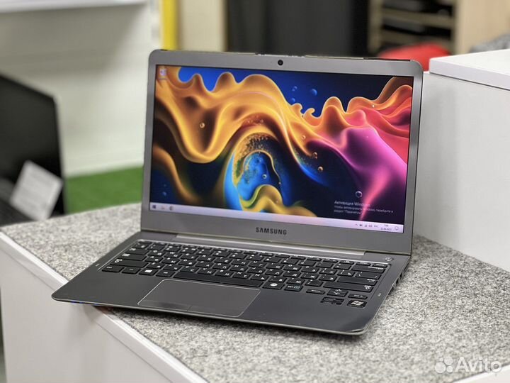 Алюминиевый Samsung NP530U3C 13.3 Core i5-3317U