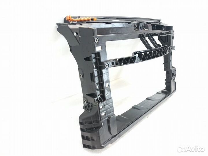 Панель передняя (телевизор) Volkswagen Polo 5 2010