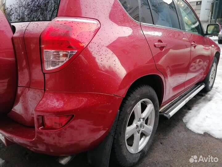 Toyota RAV4 2.0 AT, 2006, 245 900 км