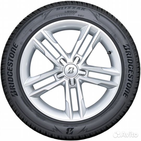 Bridgestone Blizzak LM-005 275/35 R21 103V