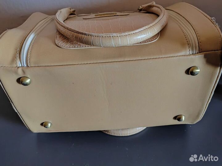 Переноска, клетка