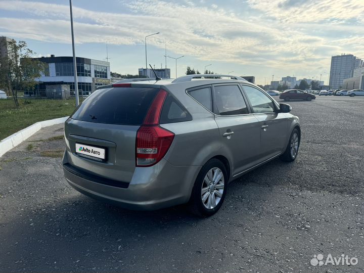 Kia Ceed 1.6 AT, 2010, 171 094 км