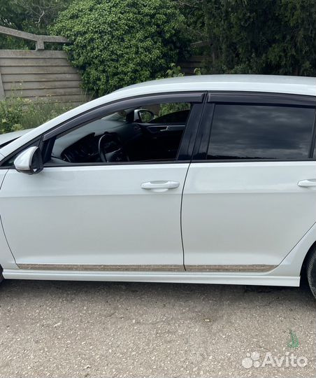 Молдинги на двери volkswagen golf 7