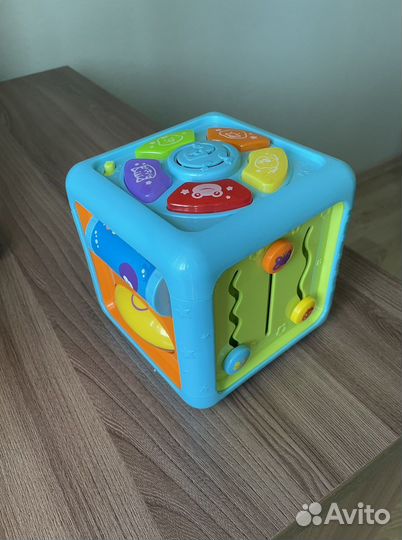Музыкальный куб babygo