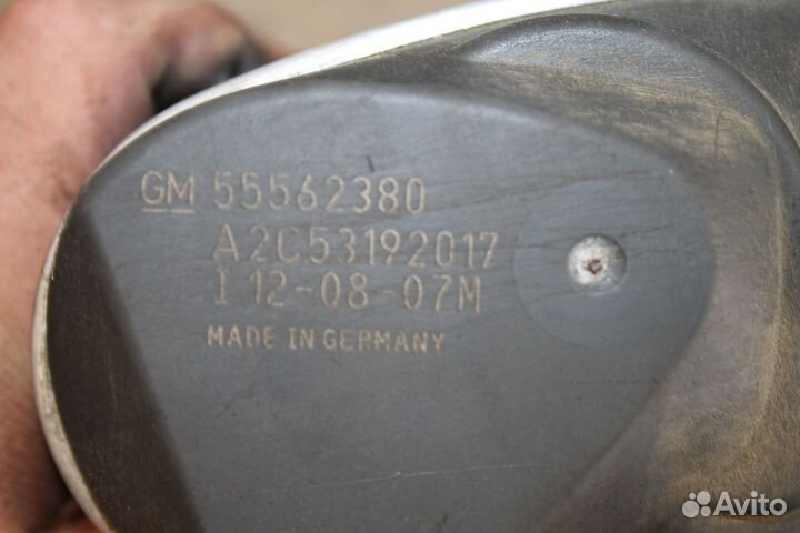 Opel Astra GTC 1.8 дроссельная заслонка