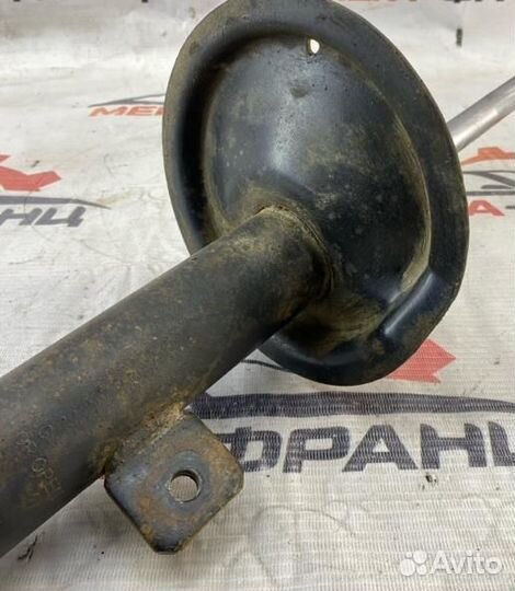 Амортизатор подвески передний левый Peugeot 307