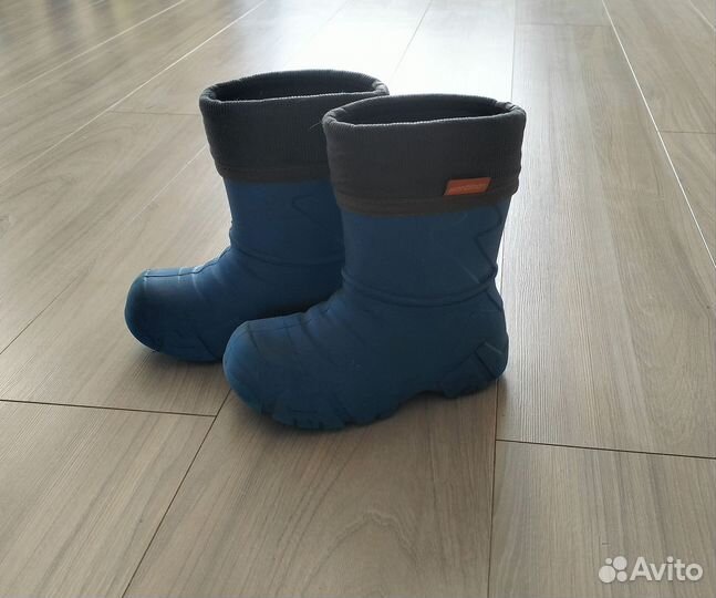 Резиновые сапоги