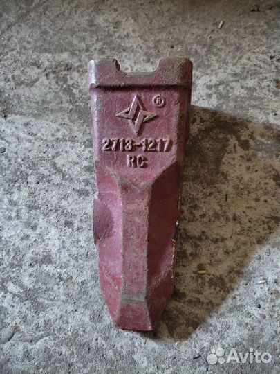 Коронки на экскаватор камацу