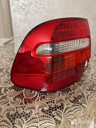 Фонарь задний левый
