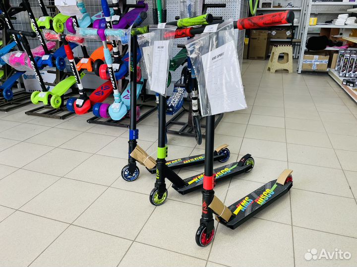 Трюковой самокат KMS Disco