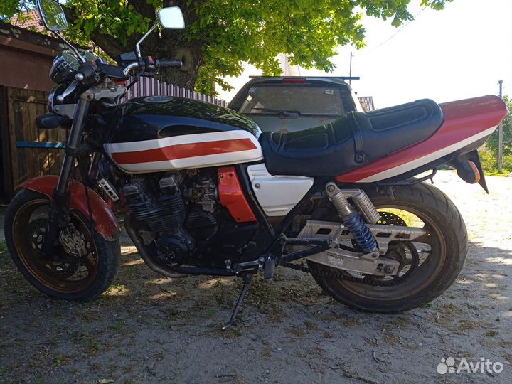 Yamaha xjr 400