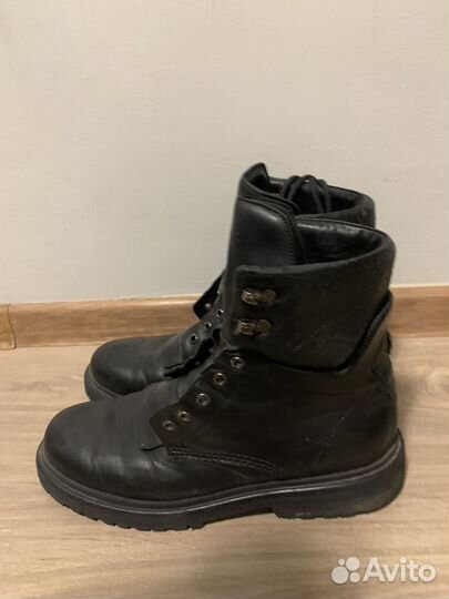 Ботинки Moncler женские