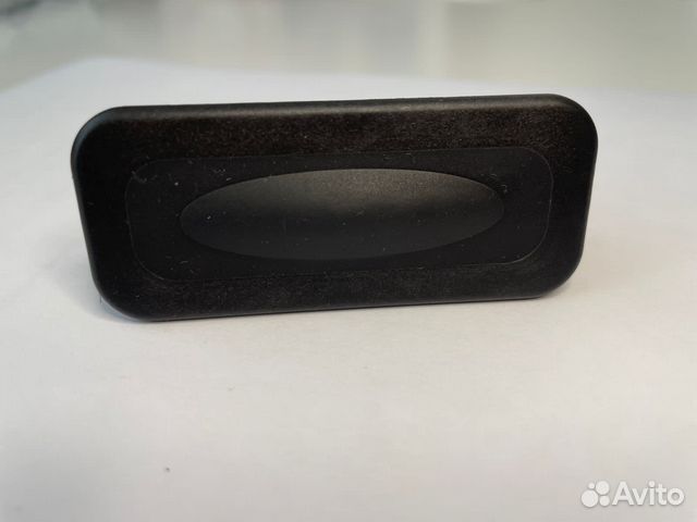 Кнопка багажника Renault