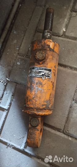 Гидроцилиндр балканкар