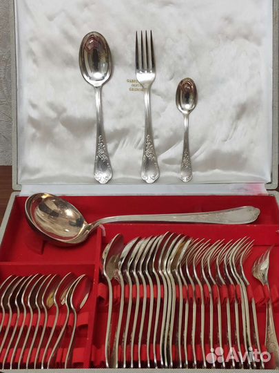 Набор столовых приборов