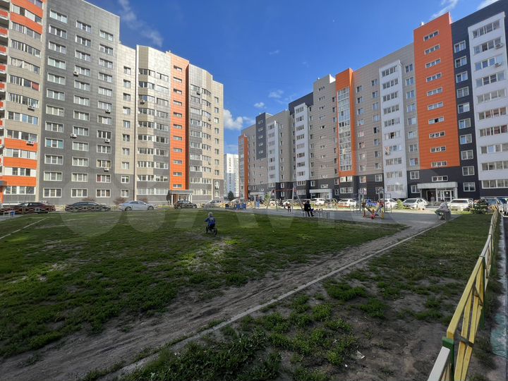 1-к. квартира, 35 м², 1/14 эт.
