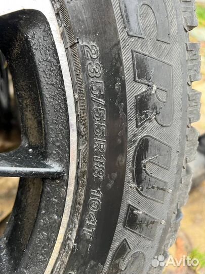 Bridgestone Ice Cruiser 7000 235/55 R18 98H