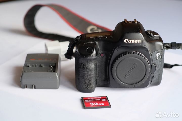 Фотоаппарат canon EOS 5D