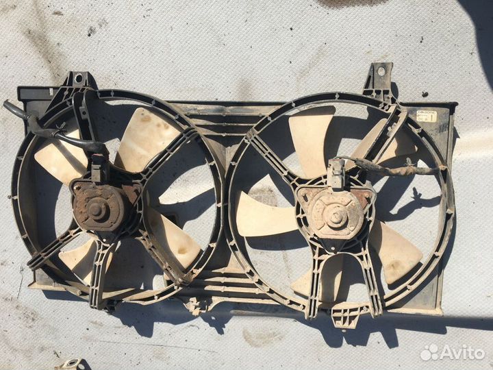 Диффузор радиатора Ниссан Альмера 15 Санни