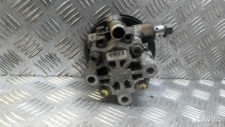 Насос гур 4431042090 Toyota RAV 4 (2000-2005)