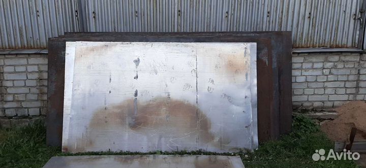 Алюминиевый лист