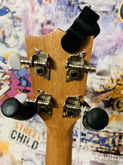 Тенор укулеле + чехол