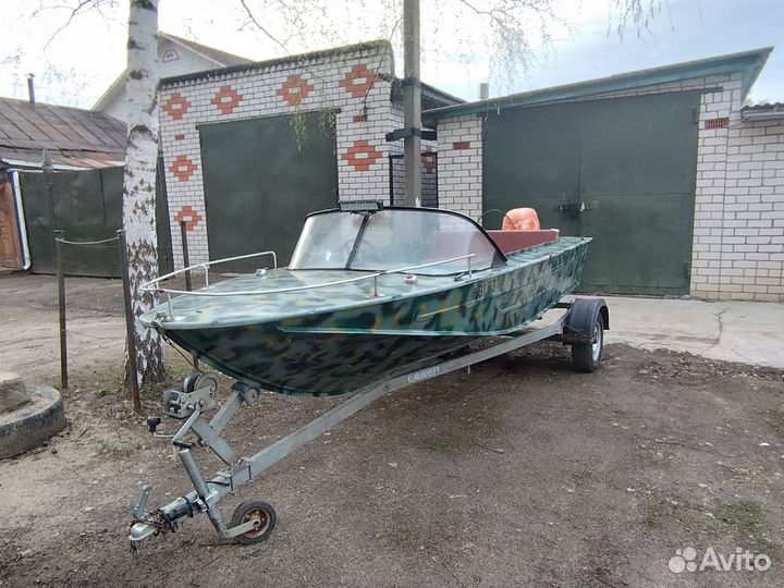 Лодка Днепр