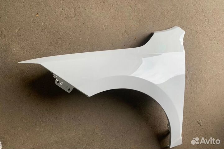 Крыло переднее правое Skoda Rapid 2020-23 белое