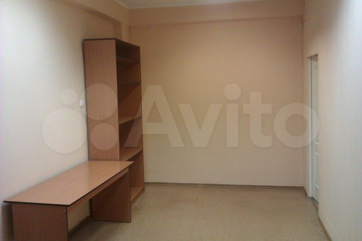 Офисное помещение в центре города, 17.5 м²