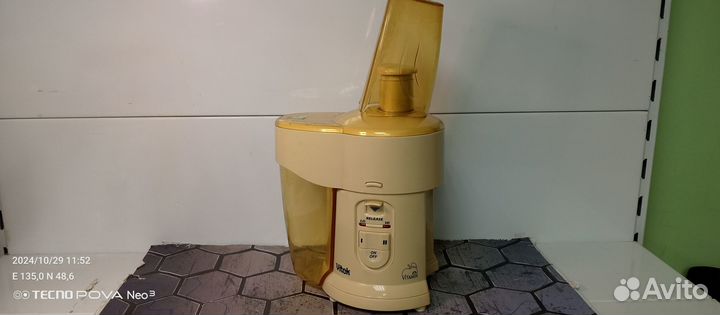 Соковыжималка Vitek 006