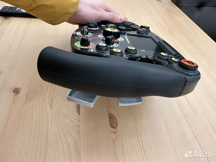 Руль Thrustmaster SF1000 Ferrari