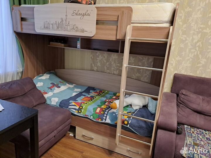 Двухъярусная кровать бу