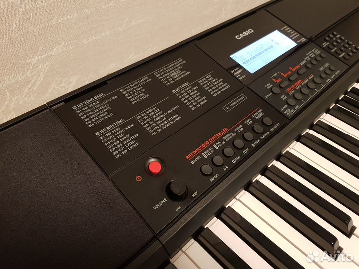 Casio CT-X700